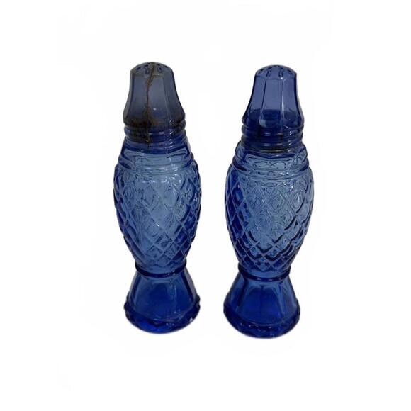 Avon Blue Glass Salt and Pepper Shakers - Picture 2 of 6